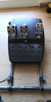 závodní sedacka s volantem G27 - 7