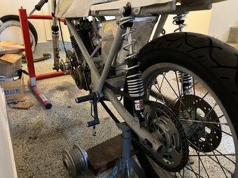 Seeley Yamaha SR 500 - 7