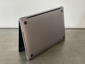 MacBook Pro 13" 2020 SG i5 / 16 / 500 - DPH - 7