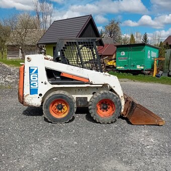 Smykový nakladač Bobcat 763, r.v. 2002 - 7