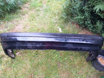 bmw e36 světlo, sání, topení, nárazníky, ALU rezerva Pirelli - 7