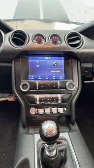 Ford Mustang GT 5.0 Performance - 7