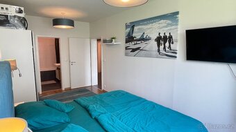 Byt 2kk o ploše 59,7m2 a balkonem 7,4m2, 2NP v novostavbě - 7