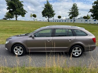 ŠKODA SUPERB II 2.0 TDI COMBI / ZÁRUKA / LETNÍ SLEVA - 7