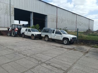 Nissan double cab 2.5D d21 Nová STK 11/27 - 7