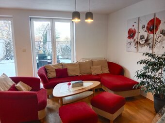 Prodej rodinného domu se zahradou v blízkosti ČB - 7