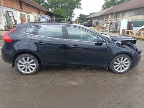 Volvo V40 1.6D 84kw Momentum 2014 - 7