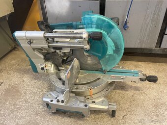 Makita DLS211ZU aku pokosová pila s AWS 305mm Li-ion 2x18V - 7