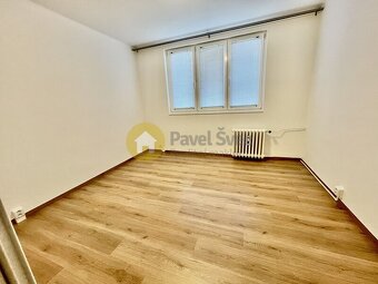 Pronájem pěkného 2+1 s balkonem, 52 m2 ul. Dr. Jiřího Fifky, - 7