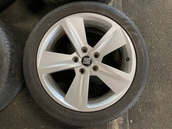Alu original sada disku Seat Leon 5x112 7,5J ET51 225/45 R17 - 7