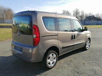 Opel Combo 1.6CDTi 77kw 5 míst - 7