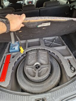 Ford Mondeo kombi 1.6 92 kW - 7