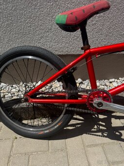 kolo BMX, 34R - 7