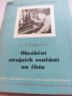 7Knih o soustružení obrábění, strojnické tabulky. - 7