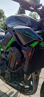 KAWASAKI Z900 - 7