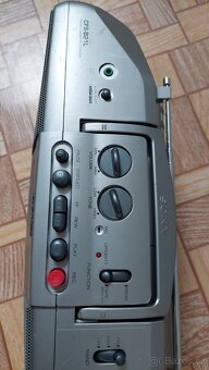 Rádio kazetak SONY - 7