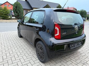 Volkswagen UP 1.0 MPi 5 dveří rok 2012 - 7