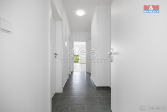 Pronájem bytu 1+kk, 36 m², Plzeň, ul. Safírová - 7