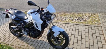 F800R - 7