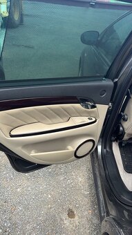 Prodám osobní automobil Fiat Croma - 7