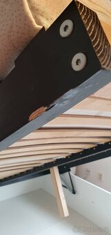 Manželská postel s vyklápěcím roštem včetně matrace - 7