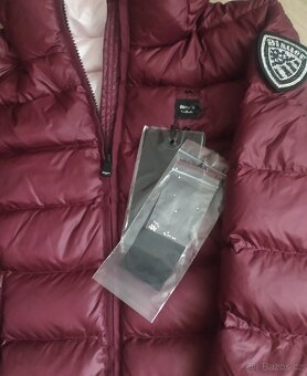 Blauer péřová bunda Swarovski znak - 7