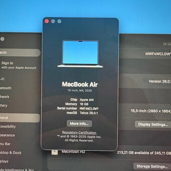 Prodám MacBook Air 15” M4 16GB/256GB, 3 cykly dobití, záruka - 7