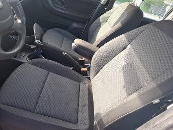 Skoda Roomster 1.6 TDI  66kw r.v.2011 - 7