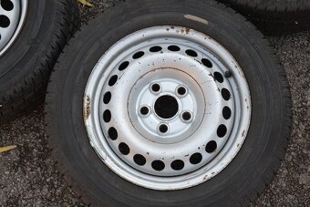 VW T5,T6 (6.1) - Sada pěkných zimních kol 205/65R16C zánovní - 7