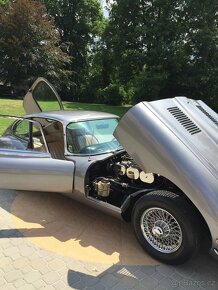 Jaguar e-type - 7