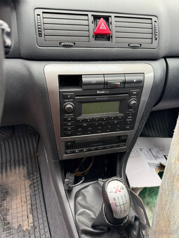 Škoda Octavia 4x4 sedan - 3 kusy - 7