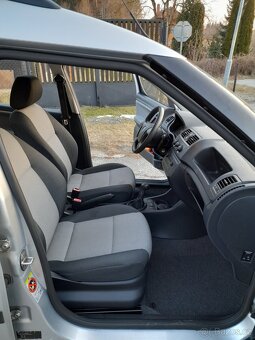 Škoda Roomster 1.4i 16V 63kw,klima,serv.kniha - 7