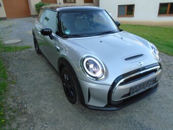 Mini Cooper S 135kw elektro,7900km,model 2024,529000kc - 7