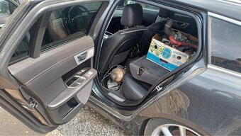 Jaguar XF 3.0D Sportbrake 202kw (2013) - 7