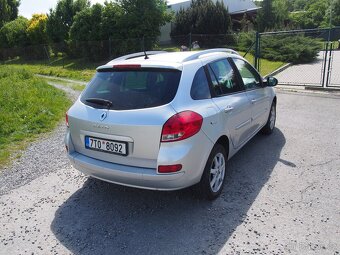 Renault clio combi 2010 - 7