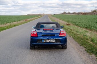 Toyota MR2 spyder - 7
