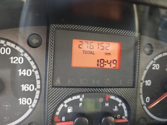 Obytná dodavka, plně soběstačná s velkou garáží - 7