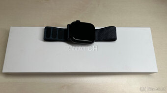 Apple Watch Series 10 42mm - černý hliník / záruka - 7
