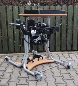 Vertikalizační stojan. - 7