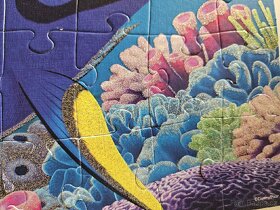 Trefl Puzzle Glam Hledání Dory
- 7