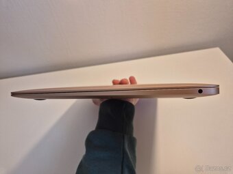 Macbook Air M1 256GB/8GB RAM - 7