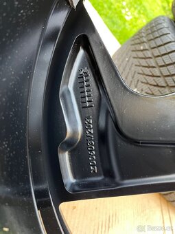 Alu kola VOLKSWAGEN PASSAT B9 i B8, typ COVENTRY BLACK - 7