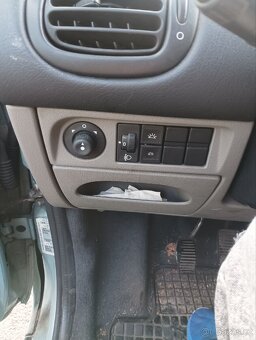 Citroen Xsara Picasso - 7