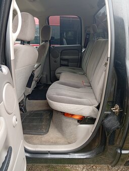 Dodge RAM 1500 4x4 - 7
