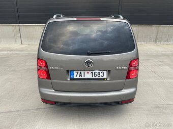 Volkswagen Touran 2.0 TDI 5MÍST DVĚ SADY KOL TAŽNÉ - 7