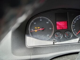Volkswagen Touran - 7
