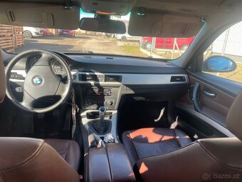 BMW E 90 330 xd - 7