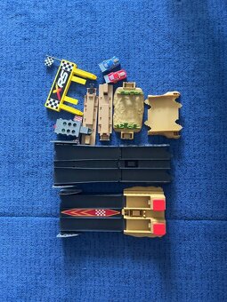 Hot Wheels dráhy + autíčka - 7