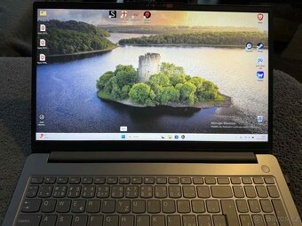 Lenovo LOQ Essential 15IAX9E Luna Grey - 7