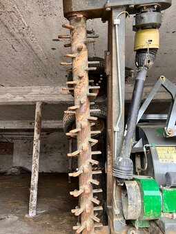 TAŽENÝ SBĚRAČ KAMENE KIWI-PEKKA 5 - 7